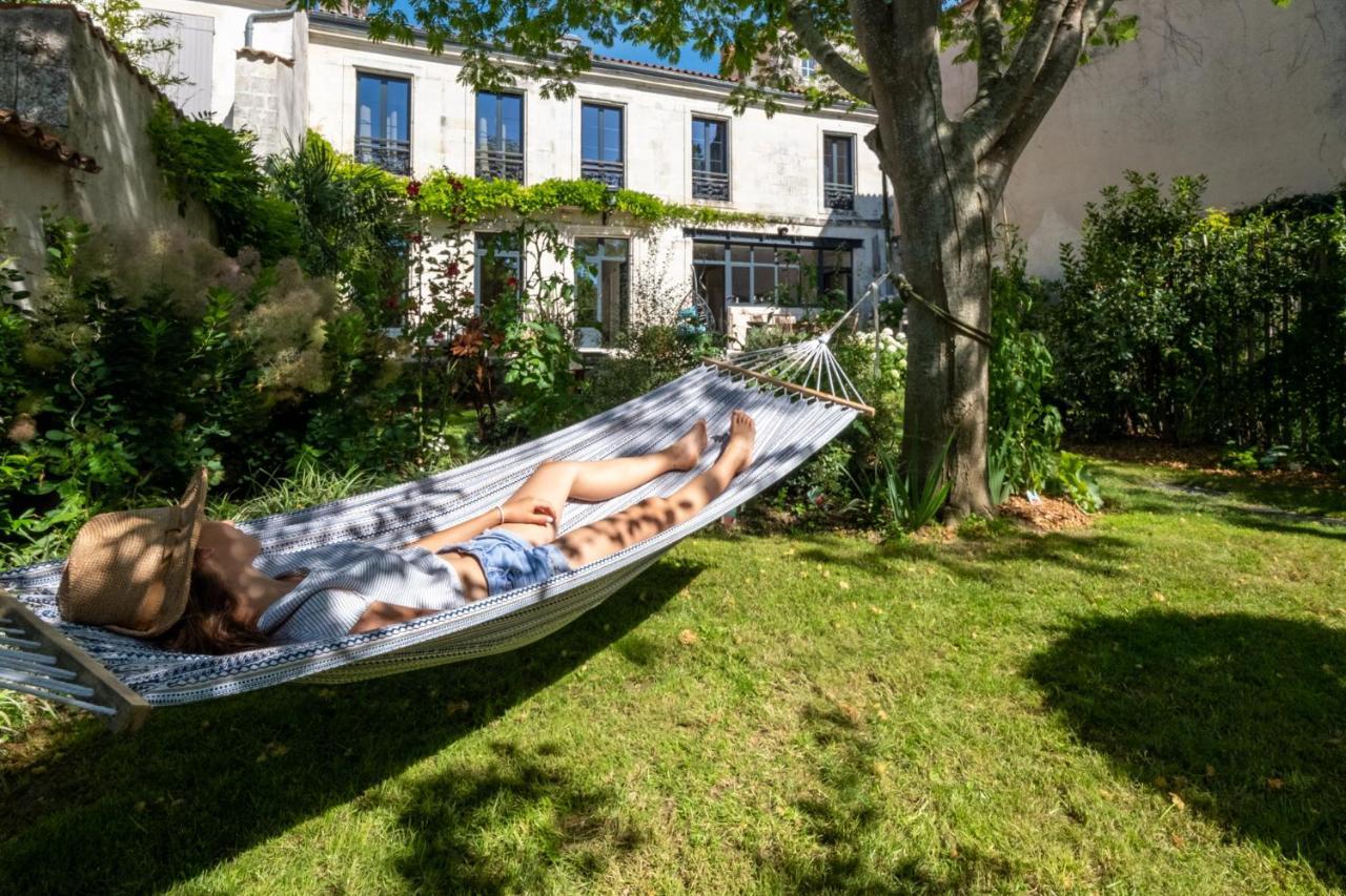 Escale Rochelaise, La Rochelle centre-ville avec SPA bain nordique et sauna tonneau Extérieur photo